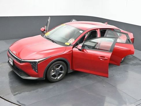 Used 2025 Kia K4 FWD image 41