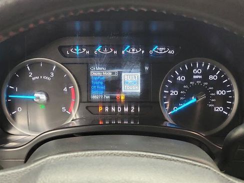 Used 2018 Ford F250 XLT w/ XLT Premium Package image 26