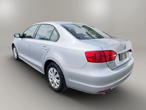 Used 2013 Volkswagen Jetta Sedan FWD image 9