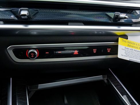 New 2026 BMW X7 xDrive40i w/ M Sport Package image 24