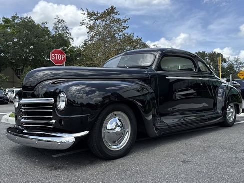 Used 2022 Chrysler Voyager LX image 29