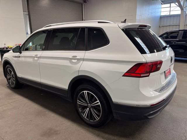 Used 2024 Volkswagen Tiguan Wolfsburg Edition AWD/4WD image 5