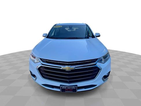 Used 2021 Chevrolet Traverse Premier image 3