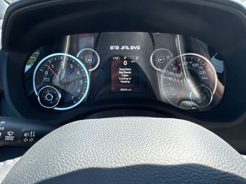 Used 2024 RAM 1500 Big Horn AWD/4WD image 16