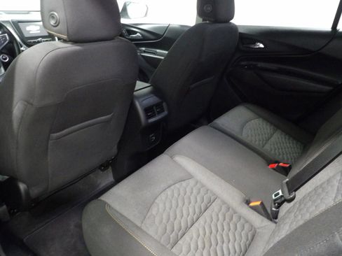 Used 2019 Chevrolet Equinox LT image 11