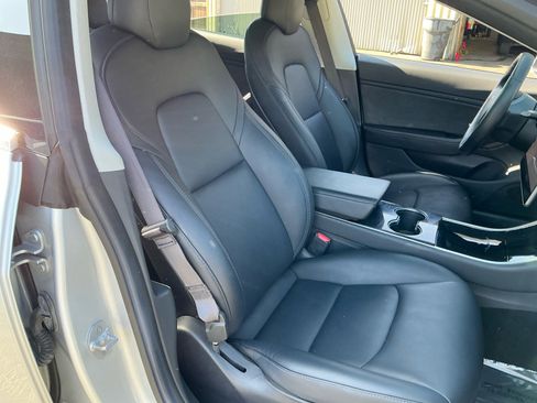 Used 2018 Tesla Model 3 Long Range image 20