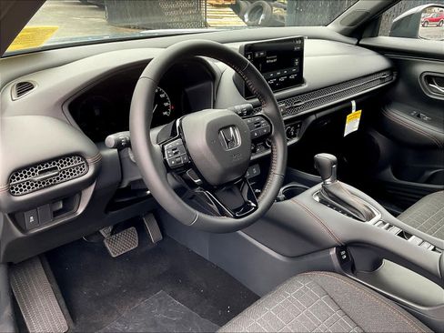 New 2026 Honda HR-V Sport image 9