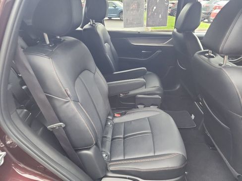 Certified 2024 MAZDA CX-90 Plug-In Hybrid w/ Premium Pkg AWD/4WD image 33