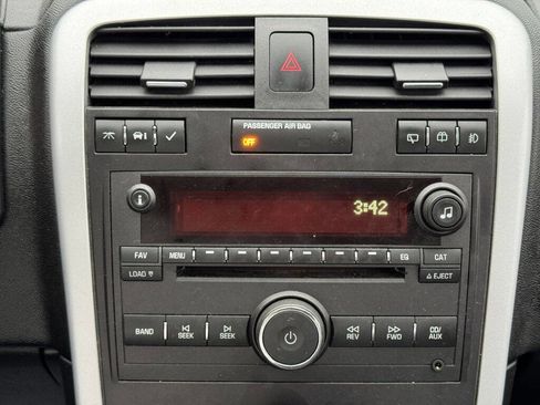 Used 2008 Pontiac Torrent 2WD w/ Preferred Package image 17