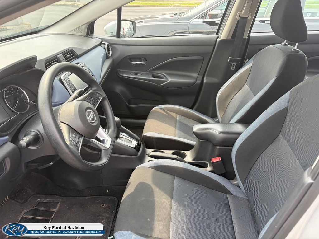 Used 2024 Nissan Versa SV FWD image 28