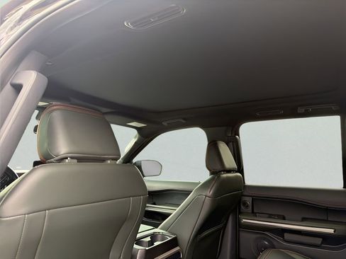 Used 2022 Ford Expedition Timberline image 14