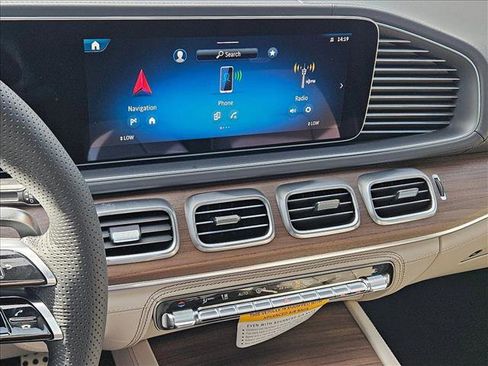 New 2026 Mercedes-Benz GLE 53 AMG 4MATIC Coupe image 12