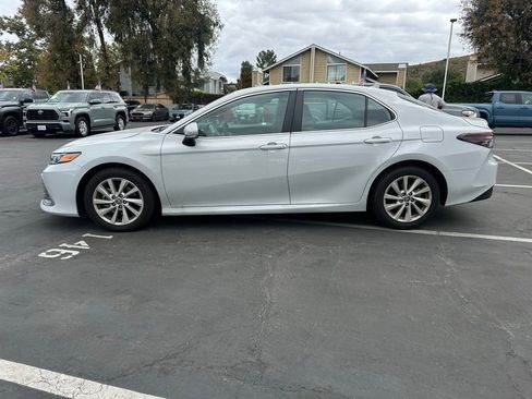 Used 2023 Toyota Camry LE w/ Convenience Package FWD image 2