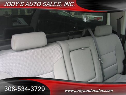 Used 2018 Chevrolet Silverado 1500 W/T w/ Trailering Package RWD image 22