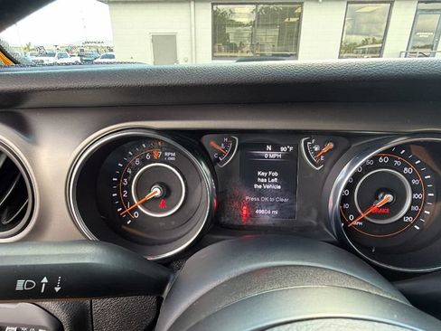 Used 2018 Jeep Wrangler Unlimited Sport AWD/4WD image 17