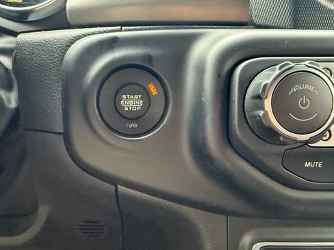Used 2023 Jeep Wrangler Unlimited w/ Cold Weather Group AWD/4WD image 15