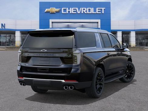 New 2026 Chevrolet Suburban Premier AWD/4WD image 4
