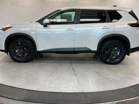 New 2026 Nissan Rogue SV image 2