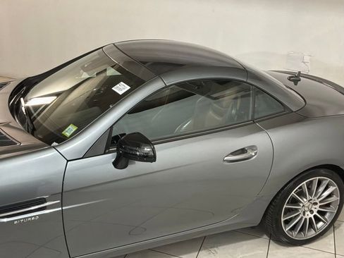Used 2018 Mercedes-Benz SLC 43 AMG image 22