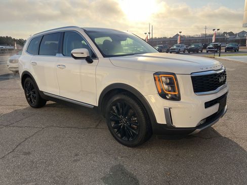 Used 2022 Kia Telluride SX w/ Towing Package image 7