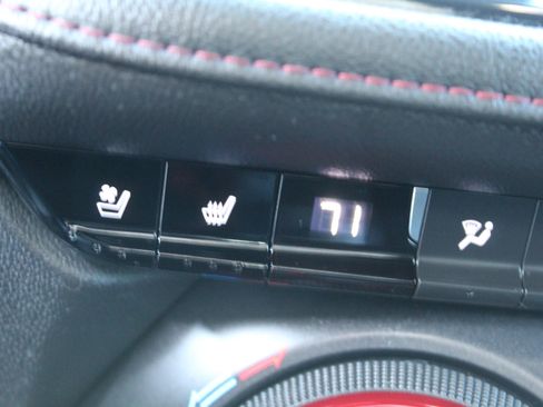 Used 2020 Chevrolet Blazer RS image 51