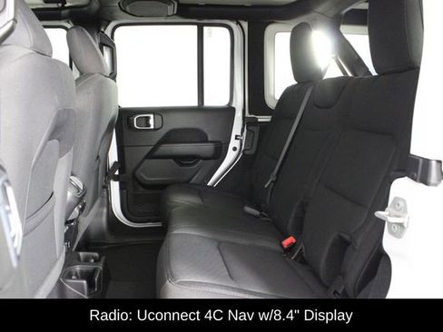 Used 2021 Jeep Wrangler Unlimited Sahara image 13