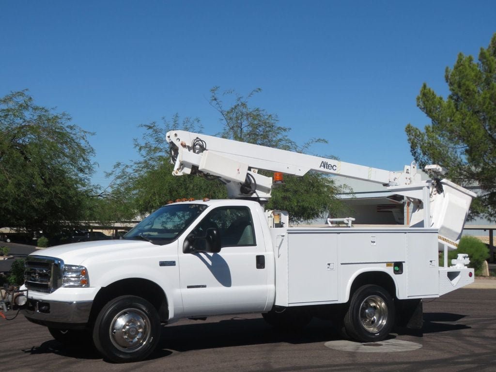 Used 2000 Ford F450 2WD Regular Cab Super Duty image 1