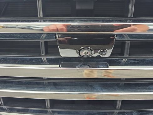 Used 2024 GMC Sierra 1500 SLT w/ SLT Premium Plus Package image 9