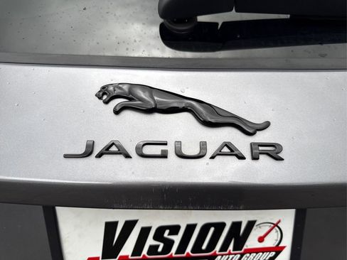 Used 2024 Jaguar E-PACE R-Dynamic SE image 15