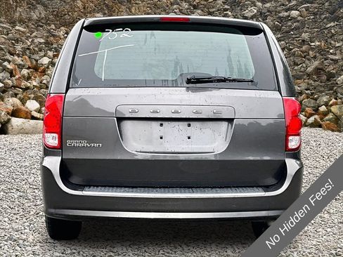 Used 2015 Dodge Grand Caravan American Value Package w/ UConnect Hands-Free Group FWD image 4