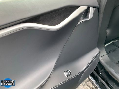 Used 2018 Tesla Model S 100D image 34