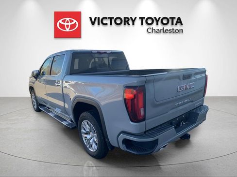 Used 2024 GMC Sierra 1500 Denali w/ Technology Package image 3