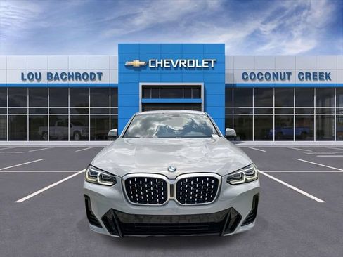 Used 2023 BMW X4 xDrive30i w/ M Sport Package AWD/4WD image 3