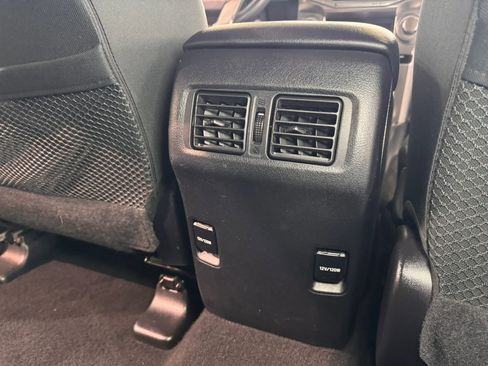 Used 2016 Toyota 4Runner SR5 image 16