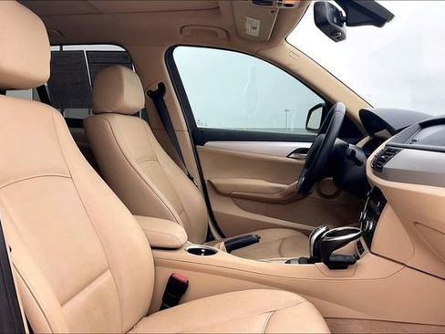 Used 2015 BMW X1 sDrive28i image 7