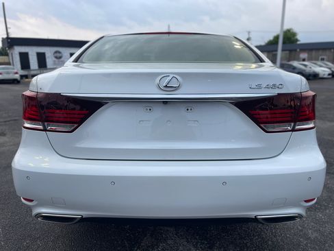 Used 2015 Lexus LS 460 Luxury image 6