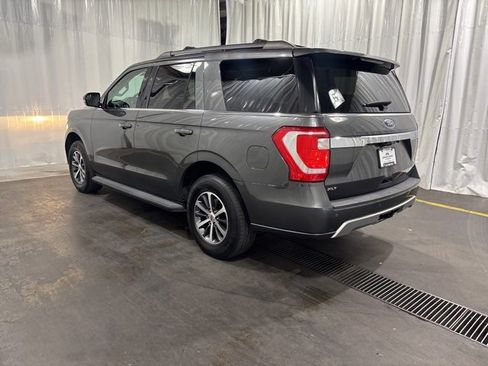 Used 2018 Ford Expedition XLT w/ Equipment Group 201A image 5