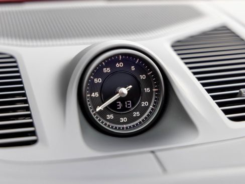 New 2026 Porsche Cayenne Coupe image 32