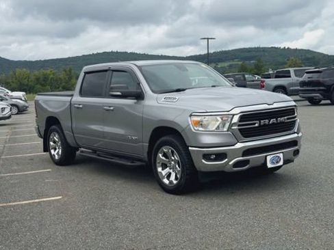 Used 2021 RAM 1500 Big Horn AWD/4WD image 2