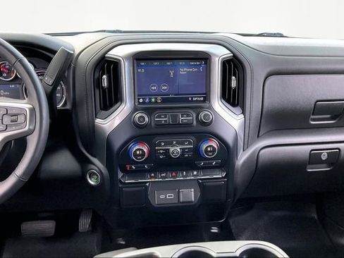 Used 2019 Chevrolet Silverado 1500 LT w/ All-Star Edition image 9