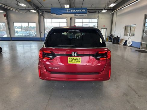 New 2026 Honda Odyssey EX-L image 4