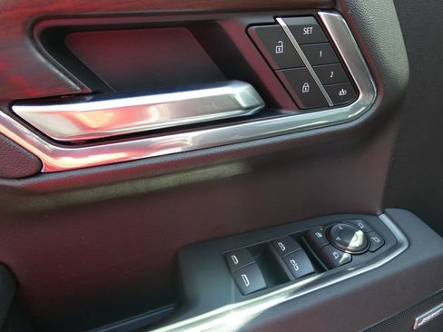 Certified 2026 GMC Sierra 1500 SLT w/ SLT Premium Package AWD/4WD image 26