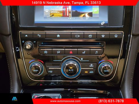 Used 2016 Jaguar XJ L Portfolio RWD image 22