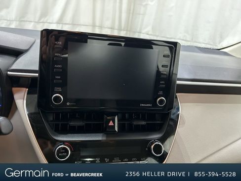 Used 2022 Toyota Corolla LE image 24