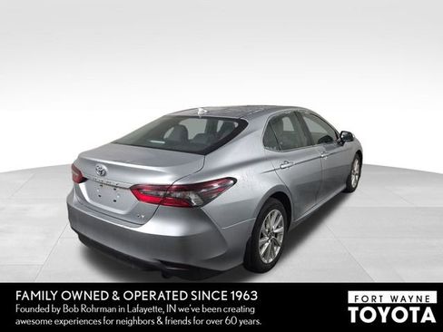 Used 2024 Toyota Camry LE image 7