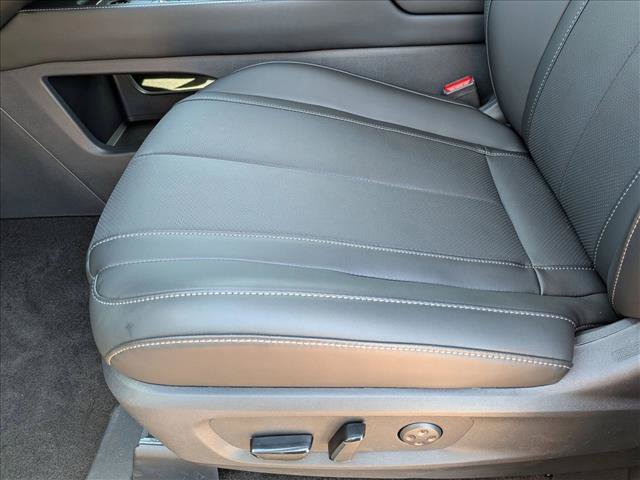 New 2027 INFINITI QX60 Luxe w/ Cargo Package FWD image 4