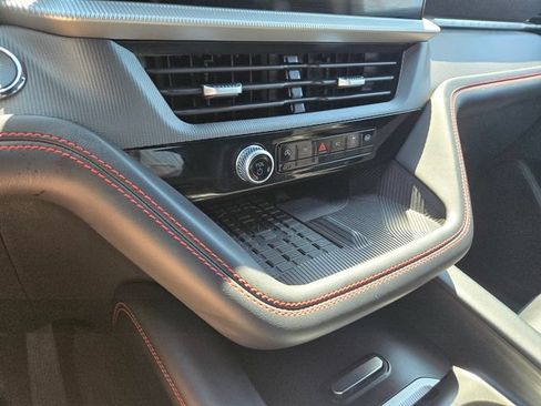 Used 2025 Ford Explorer ST AWD/4WD image 22