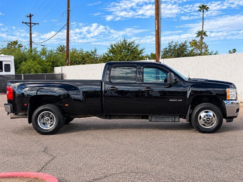 Used 2013 Chevrolet Silverado 3500 LTZ w/ LTZ Plus Package AWD/4WD image 3