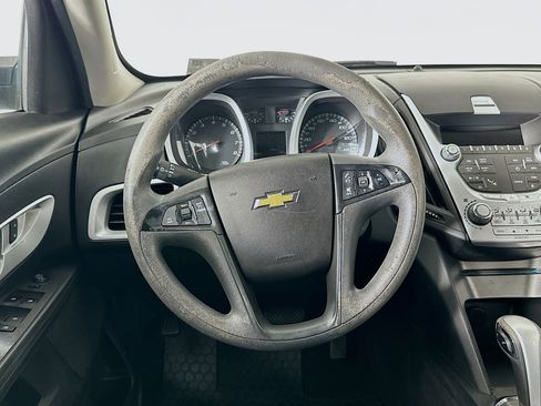 Used 2013 Chevrolet Equinox LS image 16