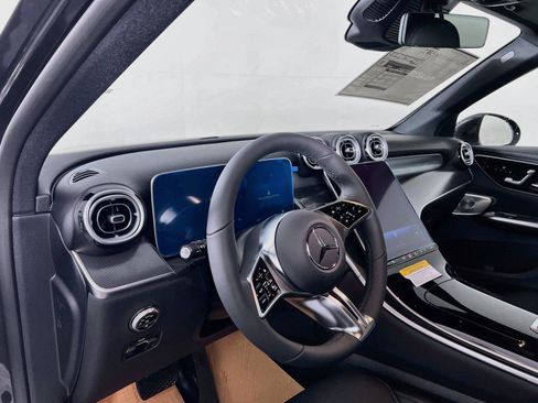 Certified 2026 Mercedes-Benz GLC 300 4MATIC image 10
